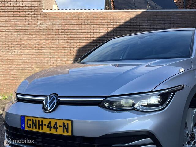 Volkswagen Golf 1.5 TSI Style| PANO| LED| Stuur&Stoel Verw.