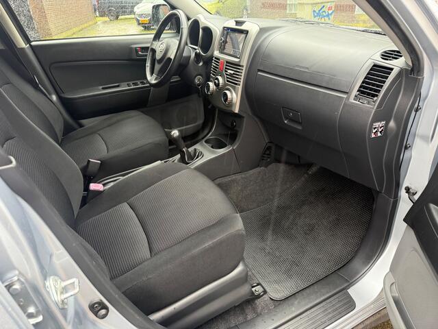 Daihatsu Terios 1.5-16v Adventure 4X4 NAVI AIRCO E KOPPELING REVISIE BAK
