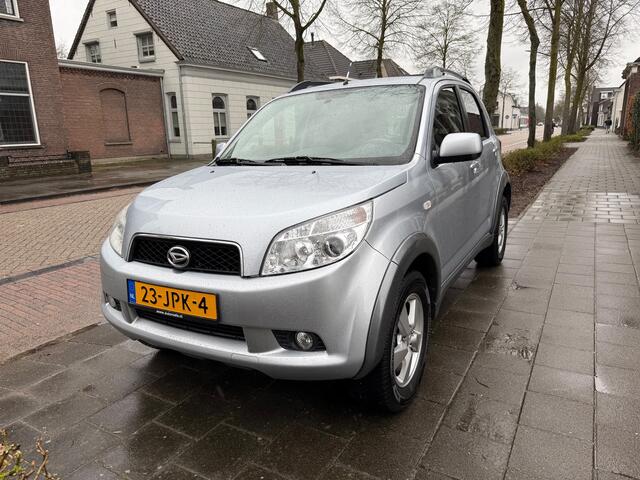 Daihatsu Terios 1.5-16v Adventure 4X4 NAVI AIRCO E KOPPELING REVISIE BAK