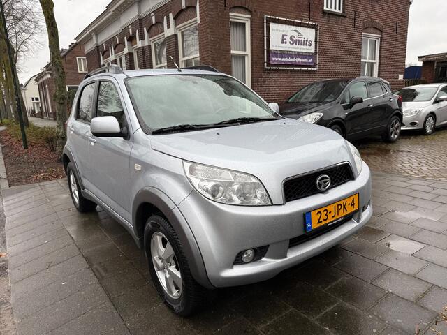 Daihatsu Terios 1.5-16v Adventure 4X4 NAVI AIRCO E KOPPELING REVISIE BAK