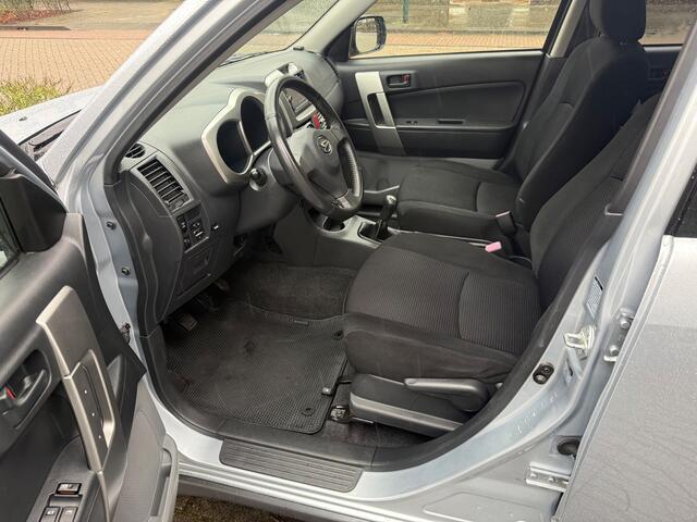 Daihatsu Terios 1.5-16v Adventure 4X4 NAVI AIRCO E KOPPELING REVISIE BAK