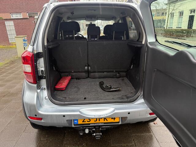 Daihatsu Terios 1.5-16v Adventure 4X4 NAVI AIRCO E KOPPELING REVISIE BAK