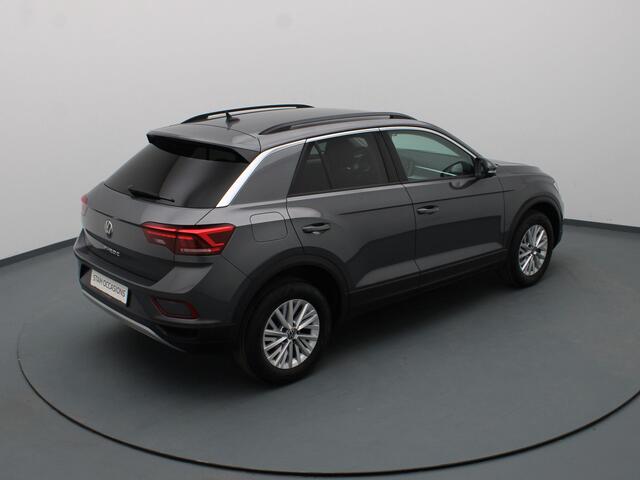 Volkswagen T-ROC TSI 150pk Life Business DSG/Automaat Camera | Adapt. Cruise | Navi | Parkeersens. v+a