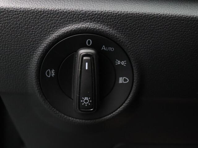 Volkswagen T-ROC TSI 150pk Life Business DSG/Automaat Camera | Adapt. Cruise | Navi | Parkeersens. v+a
