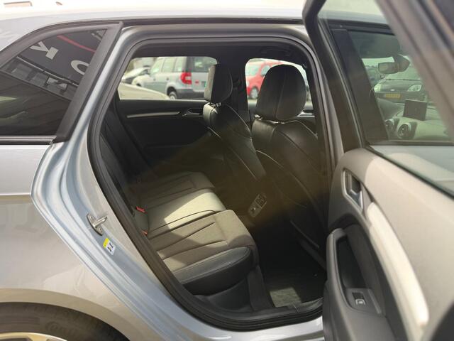 Audi A3 SPORTBACK 1.5 TFSI 3X S-LINE ECC I CARPLAY I APK+NAP