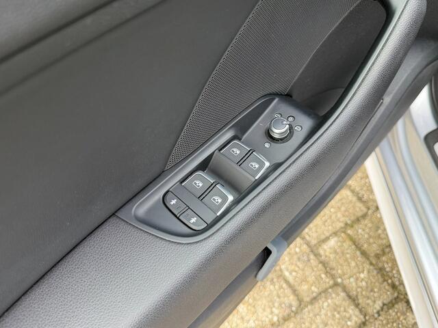 Audi A3 SPORTBACK 1.5 TFSI 3X S-LINE ECC I CARPLAY I APK+NAP