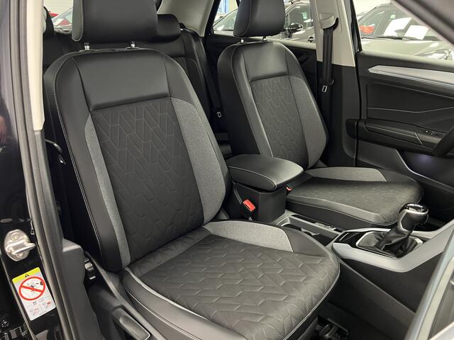 Volkswagen T-ROC 1.5 TSI 150PK / DSG AUTOMAAT / GOAL UITV. / STOELVERW. / H.LEDER /