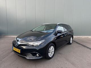 Toyota Auris Touring Sports