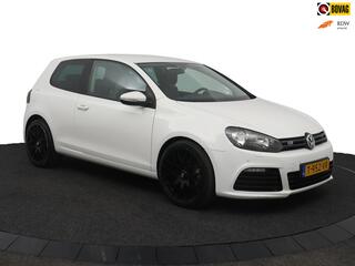 Volkswagen Golf VI