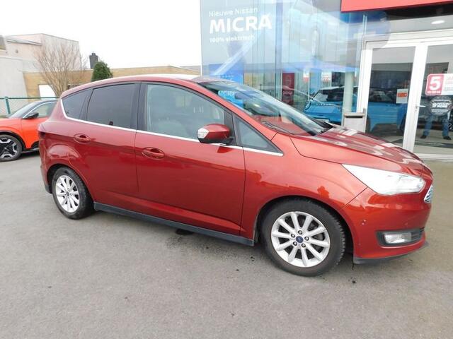 Ford C-MAX 1000 cc  Eco Boost Titanium