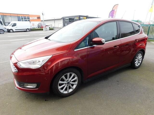 Ford C-MAX 1000 cc  Eco Boost Titanium