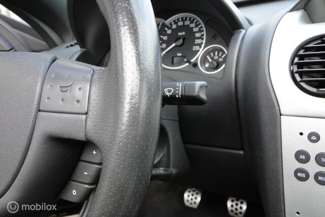 Opel Tigra TwinTop 1.4-16V, benzine, schakel, 122.964 km