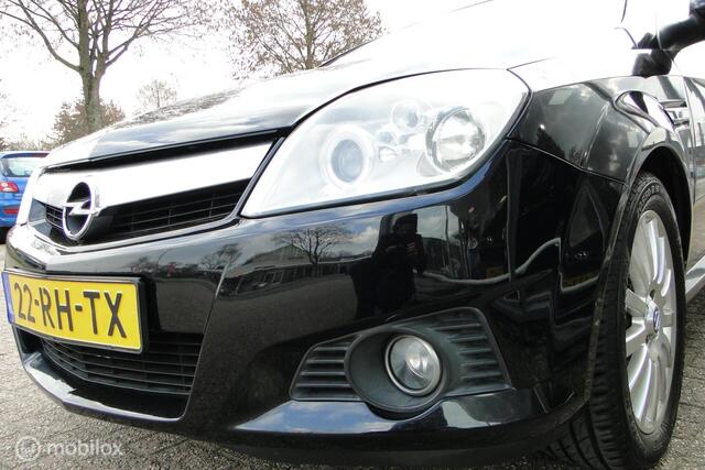 Opel Tigra TwinTop 1.4-16V, benzine, schakel, 122.964 km