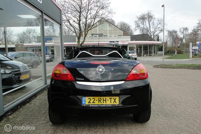 Opel Tigra TwinTop 1.4-16V, benzine, schakel, 122.964 km