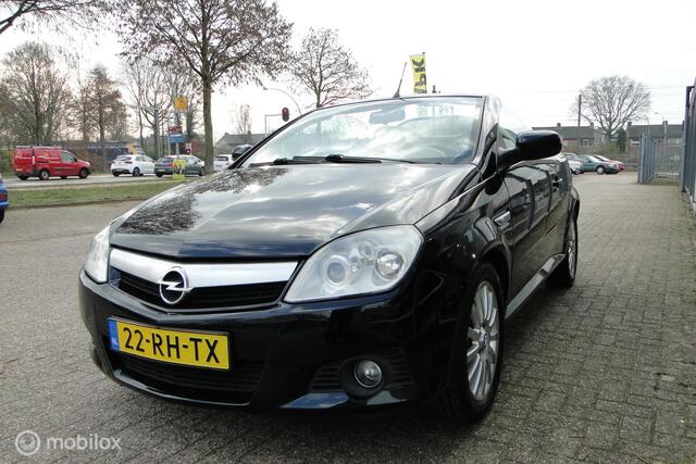 Opel Tigra TwinTop 1.4-16V, benzine, schakel, 122.964 km