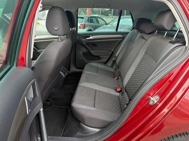 Volkswagen Golf 1.0 TSI Comfortline Business/ DSG AUTOMAAT / CAMERA / NAVI / SP VLG / TREKHAAK /