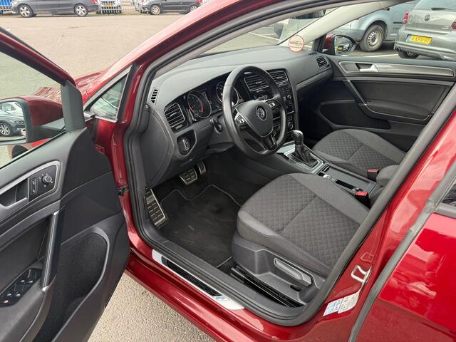 Volkswagen Golf 1.0 TSI Comfortline Business/ DSG AUTOMAAT / CAMERA / NAVI / SP VLG / TREKHAAK /