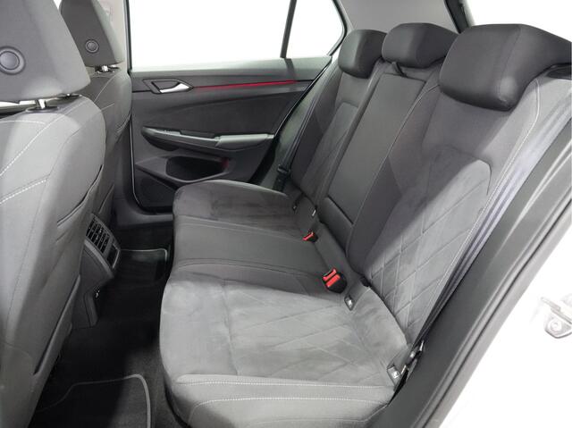 Volkswagen Golf 1.0 eTSI 110pk DSG Life Business Navigatie | ErgoActive Massage| Stoel/Stuurverw. | Full-LED 231