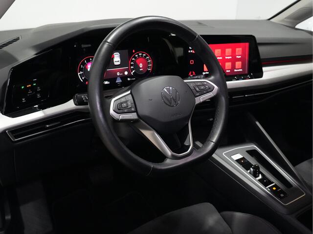 Volkswagen Golf 1.0 eTSI 110pk DSG Life Business Navigatie | ErgoActive Massage| Stoel/Stuurverw. | Full-LED 231