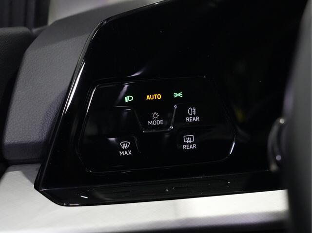 Volkswagen Golf 1.0 eTSI 110pk DSG Life Business Navigatie | ErgoActive Massage| Stoel/Stuurverw. | Full-LED 231
