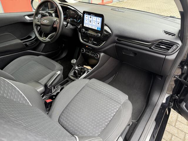 Ford Fiesta 1.0 EcoBoost Titanium, CarPlay, Panoramadak
