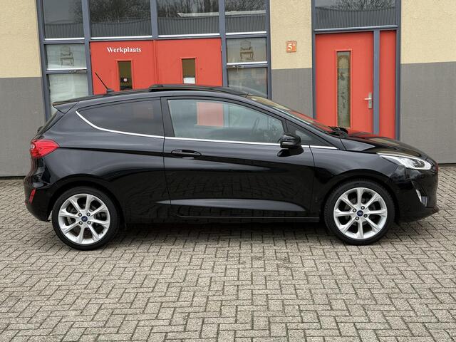 Ford Fiesta 1.0 EcoBoost Titanium, CarPlay, Panoramadak