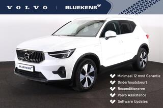 VOLVO XC40 T4 Recharge Plus Bright - IntelliSafe Assist & Surround - 360� Camera - Harman/Kardon audio - Verwarmde voorstoelen & stuur - Parkeersensoren voor & achter - Elektr. bedienb. voorstoelen met geheugen links - Draadloze tel. lader - Extra getint glas - 18' 