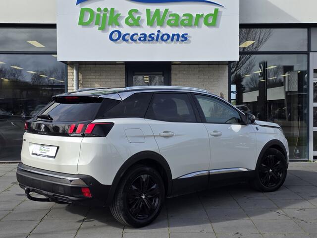 Peugeot 3008 1.2 PureTech Crossway Automaat - LED - Alcantara/Leer - Navi -