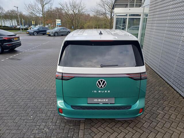 Volkswagen ID. Buzz Bedrijfswagens Pro Bulli Limited Elektromotor 210 kW 286 pk 323 | 7-zits | 20 Stockton velgen | Trekhaak elektrisch | IQ Lights | Elektrische