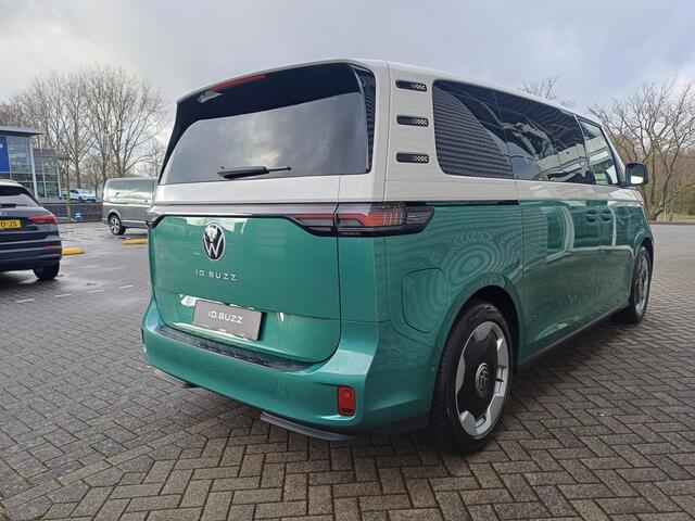 Volkswagen ID. Buzz Bedrijfswagens Pro Bulli Limited Elektromotor 210 kW 286 pk 323 | 7-zits | 20 Stockton velgen | Trekhaak elektrisch | IQ Lights | Elektrische
