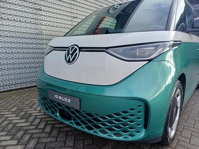 Volkswagen ID. Buzz Bedrijfswagens Pro Bulli Limited Elektromotor 210 kW 286 pk 323 | 7-zits | 20 Stockton velgen | Trekhaak elektrisch | IQ Lights | Elektrische