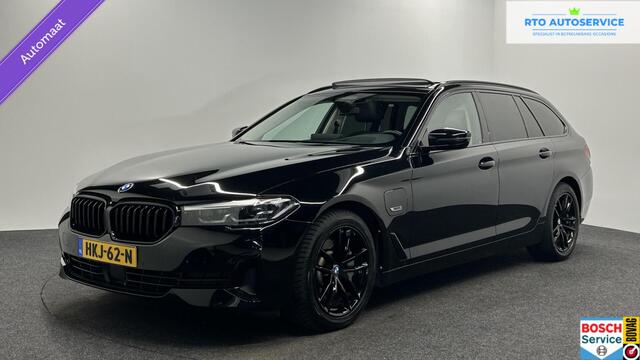 BMW 5-Serie Touring 530e Business Edition Plus SOH 92% PANO LEER CAMERA TREKHAAK.