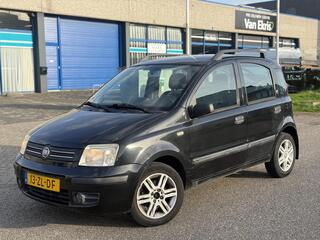 FIAT PANDA 1.2 Speciale uitvoering! Alcantara Airco Radio/CD