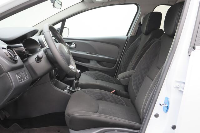 Renault Clio Estate 0.9 TCe Limited Keyless, Navigatie, DAB, Cruise, PDC