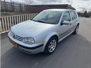 Volkswagen Golf IV
