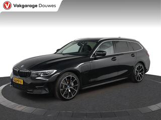 BMW 3-SERIE Touring 330e High Executive | Automaat | Harman & Kardon | HUD | 1/2 Leder | PDC | Camera | Keyless