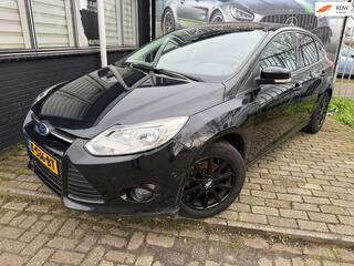 FORD FOCUS 1.0 EcoBoost Titanium 5drs