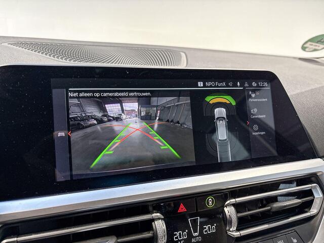 BMW 3-Serie Touring 330i Business Edition Plus High Executive Aut.