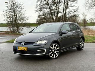 Volkswagen Golf VII