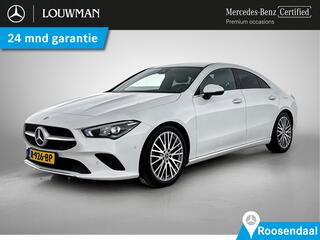 MERCEDES-BENZ CLA-KLASSE 180 Luxury Line | Keyless Go | Sfeerverlichting | Car Play | Stoelverwarming | Parkeerpakket met Camera | Inclusief 24 maanden Mercedes-Benz Certified garantie voor Europa.