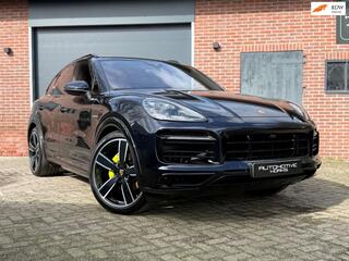 PORSCHE CAYENNE 3.0 E-Hybrid l Bomvol l PDLS l Sport Chrono l Sport Design l Massagestoelen l Akrapovic