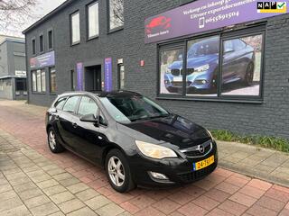 OPEL ASTRA Sports Tourer 1.4 Business Edition bijgeluid bij de versnelling