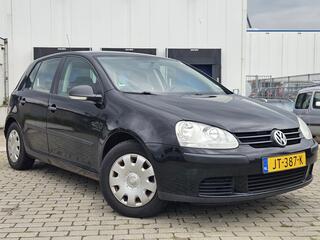 VOLKSWAGEN GOLF 1.9 TDI Trendline 5 drs Airco NAP APK