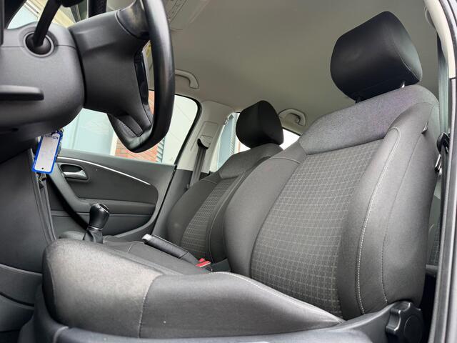 Volkswagen Polo 1.2 TSI Comfortline / Airco / Cruise / LM / 5DRS