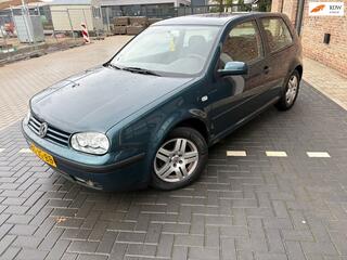 Volkswagen Golf IV