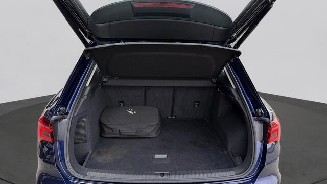 Audi Q3 45 TFSI e 245pk PHEV Business / 20'' LMV / Camera / Blind Spot