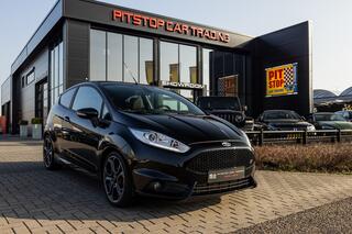 FORD FIESTA 1.6 ST200, 200pk, Cruise, Winterpakket, Topstaat!