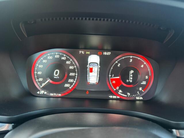 Volvo V60 2.0 D4 Inscription XENON/LINE-ASSIST FULL-FULL