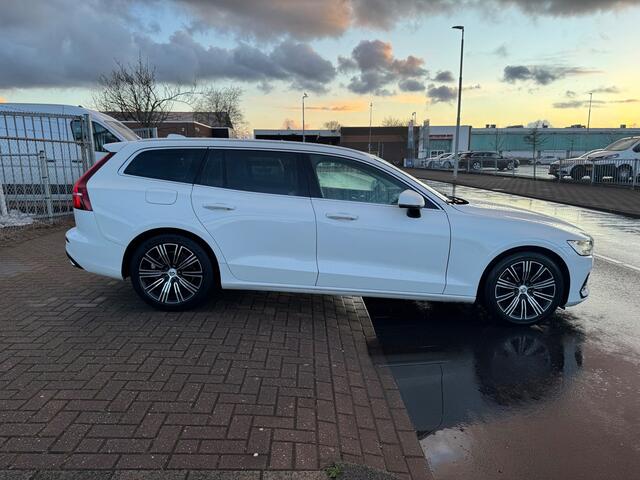 Volvo V60 2.0 D4 Inscription XENON/LINE-ASSIST FULL-FULL