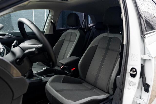 Volkswagen Polo 1.0 TSI R-Line Pano Virtual LED